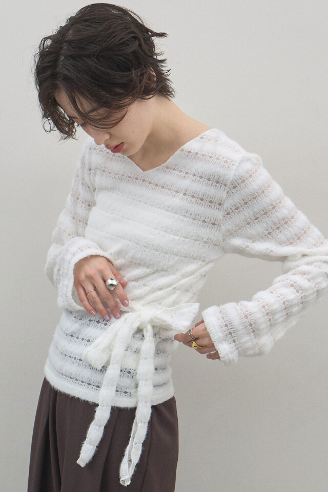 ケーブルニット