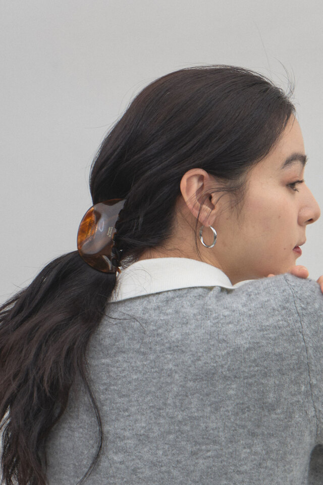 ケーブルニット