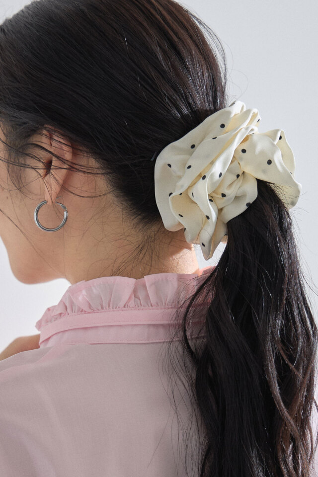 ケーブルニット