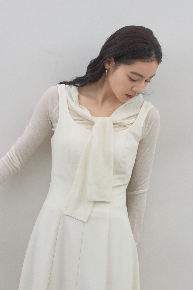 ケーブルニット