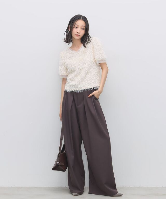 オフィシャルサイト限定】Vネックシャギートップス