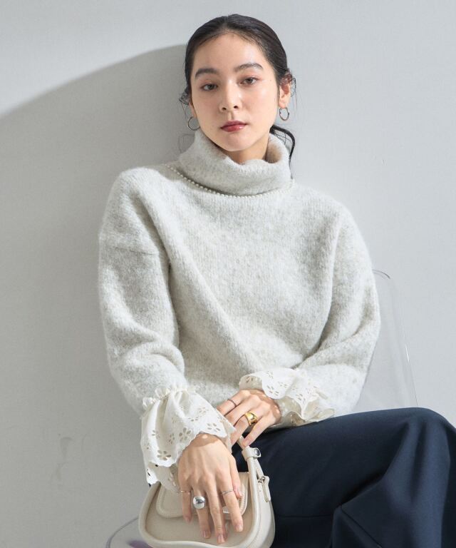BLUGIRL♥レースハイネック　ニットカットソー 大人可愛い！レースが上品なハイネックニット - ベルーナ【公式】