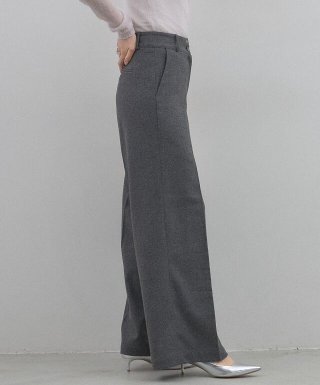 オフィシャルサイト限定】ウール混パンツ