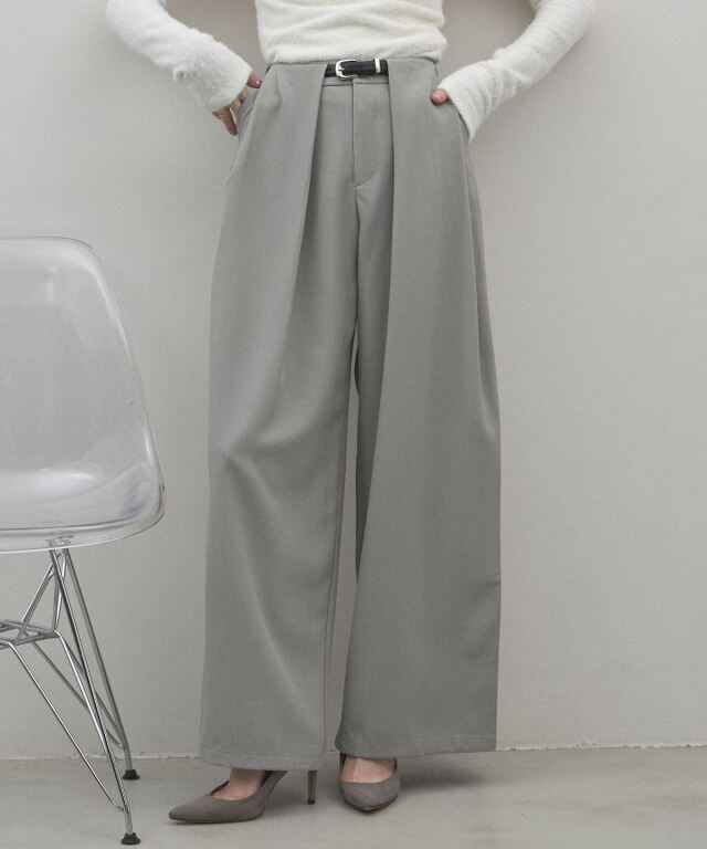 オフィシャルサイト限定】ベルト付きスラッシュタックデザインワイドパンツ