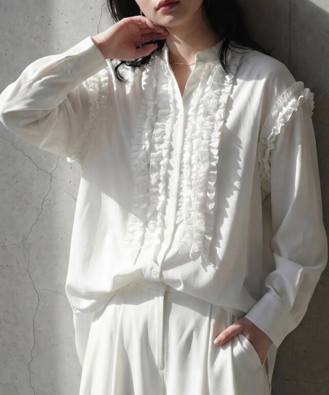 デザインフリルブラウス
