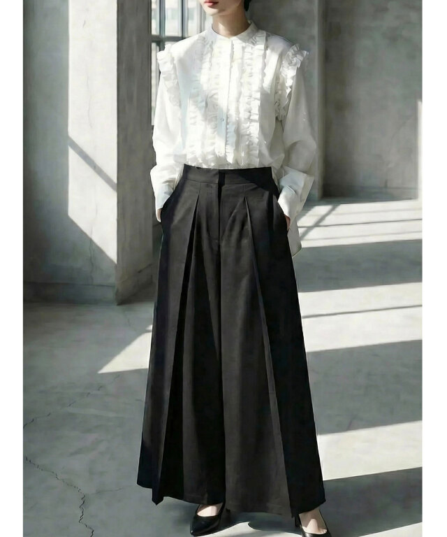 タックワイドパンツ