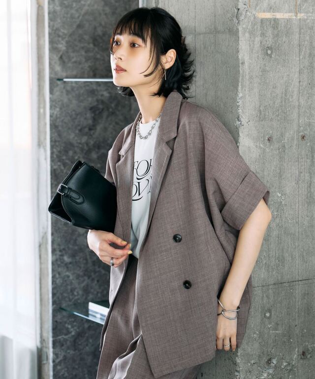 【林田岬優さん着用】ハーフスリーブダブルジャケット（セットアップ対応）