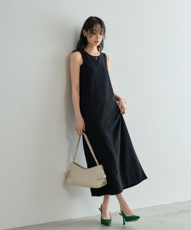 良品 グッチ バックオープン 袖ジャガード 切替 半袖 ワンピース ブラック M オフィシャルサイト限定】カットジョーゼットバックオープンワンピース