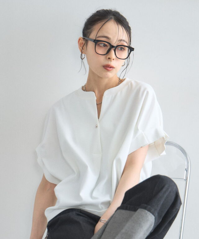 ボタン付きタックスリーブカットソー