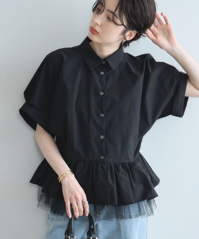 オフィシャルサイト限定】チュール付き裾フリルブラウス