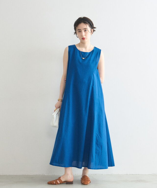 【1度着用のみ美品】 Rene 近年モデル ノースリーブワンピース フレア オフィシャルサイト限定】前後2WAYノースリフレアワンピース
