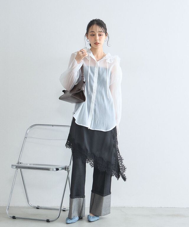 オフィシャルサイト限定】アシンメトリーレース付きスカート