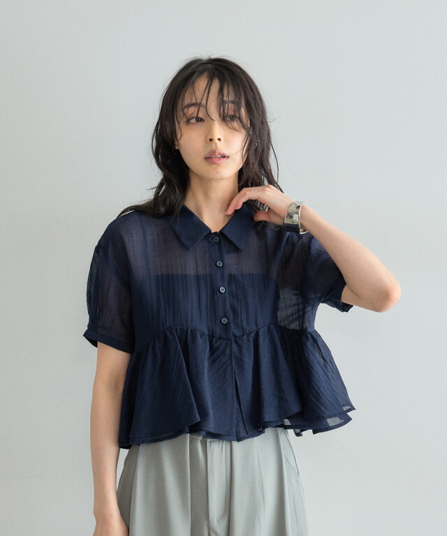 オフィシャルサイト限定】シアーペプラムブラウス