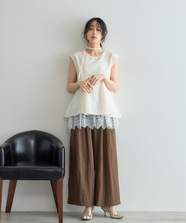 SET販売】ペプラムブラウス＋レースキャミセット