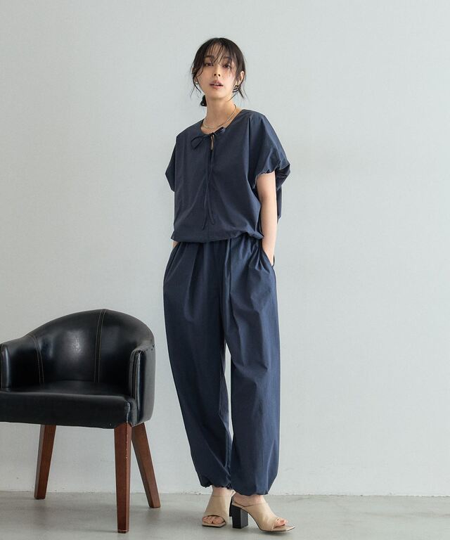 アジャスタブルパンツパンツ　定価18700円　M タックボリュームイージーパンツ
