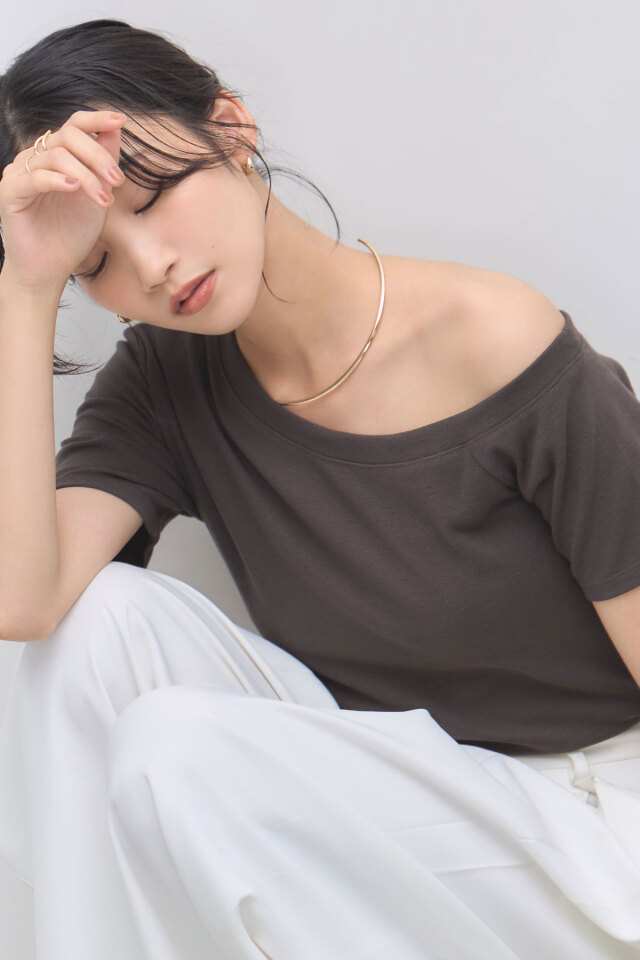 ケーブルニット