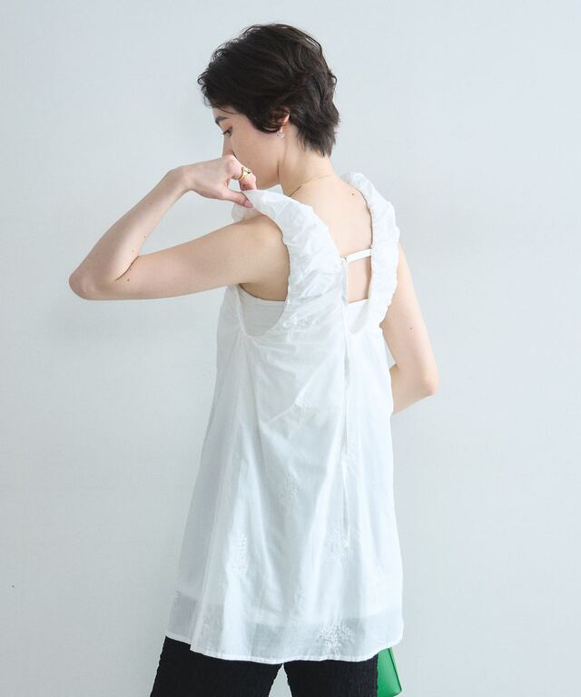 オフィシャルサイト限定】刺繍ギャザーノースリチュニックワンピース