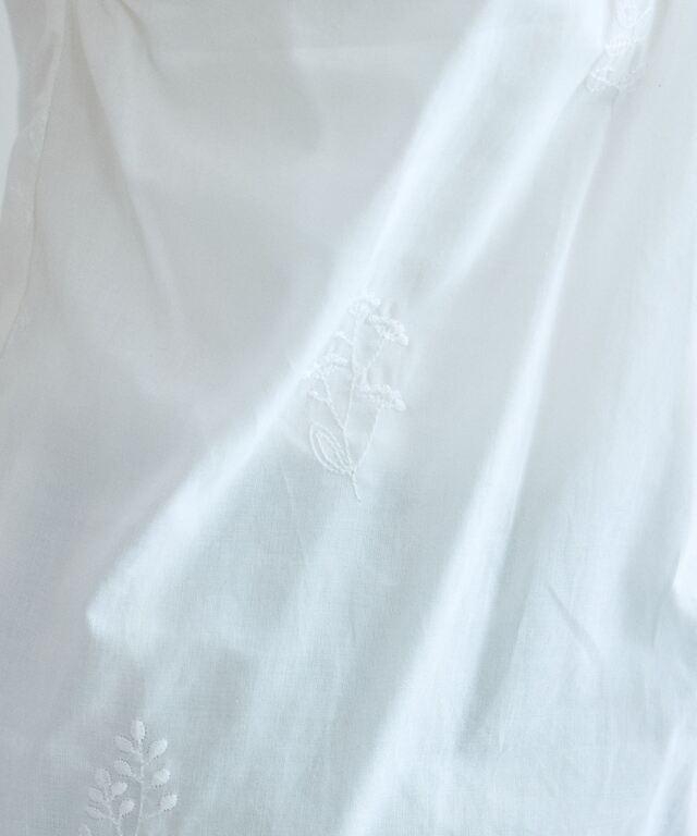 45R コットン100%　ギャザーチュニックワンピース 日本製 オフィシャルサイト限定】刺繍ギャザーノースリチュニックワンピース