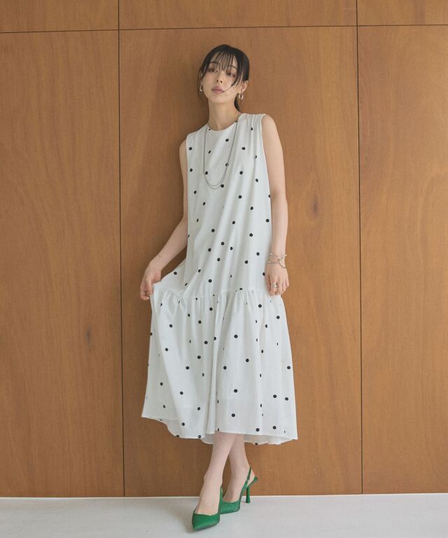 【オフィシャルサイト限定】ロー切替ドットノースリーブワンピース