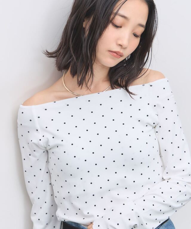 【オフィシャルサイト限定】カップ付ドットオフショルプルオーバー