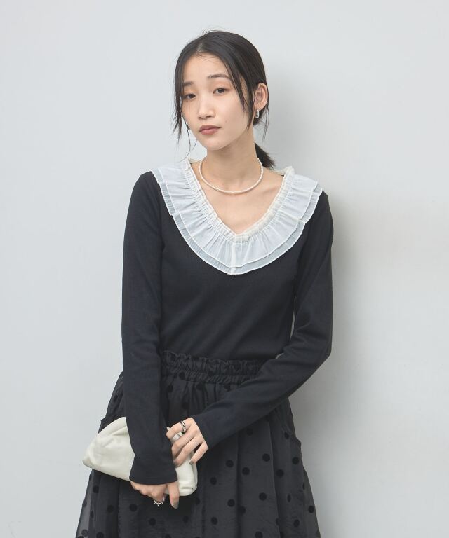 【オフィシャルサイト限定】シアーフリルVネックプルオーバー