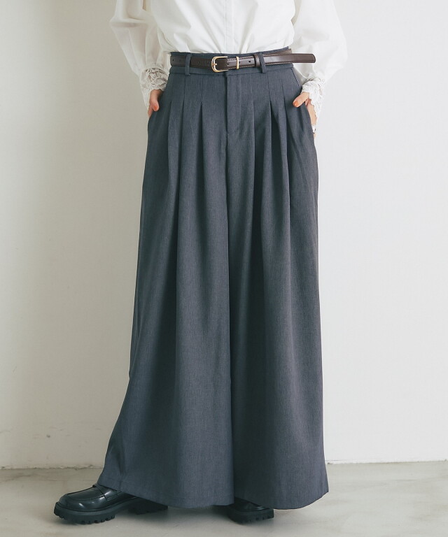 ベルト付きタックワイドパンツ