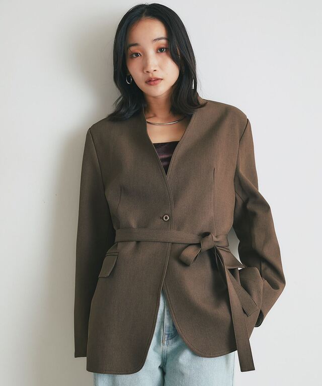 オフィシャルサイト限定】タイ付きノーカラージャケット