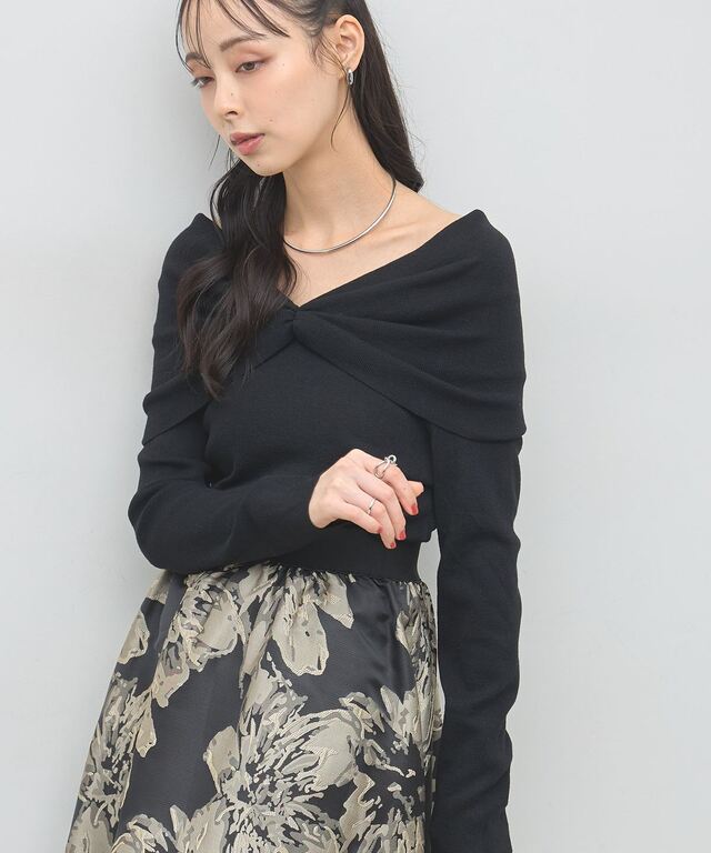 オフィシャルサイト限定】ギャザーオフショルトップス