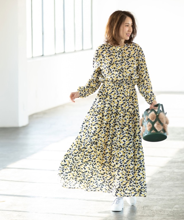 高田麻紀子さんコラボ ニュアンスフラワーティアードロングワンピース