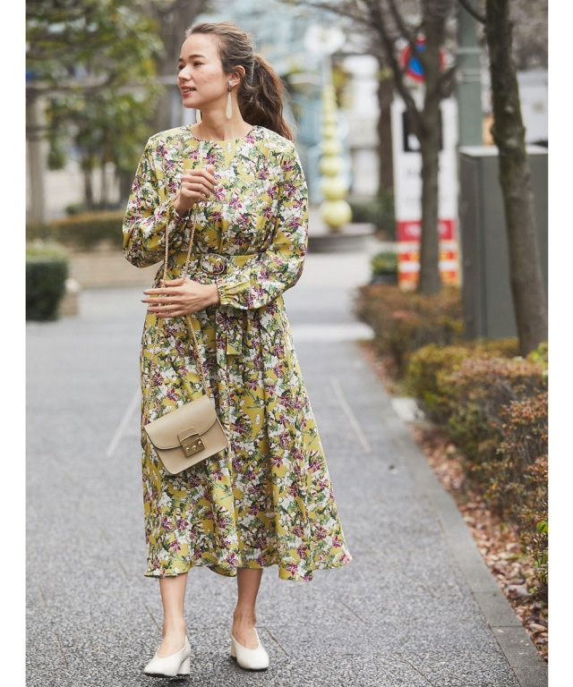 佐藤 匠さん着用 ウエストベルト付きマキシ花柄ワンピース 佐藤 匠さん着用 ウエストベルト付きマキシ花柄ワンピース