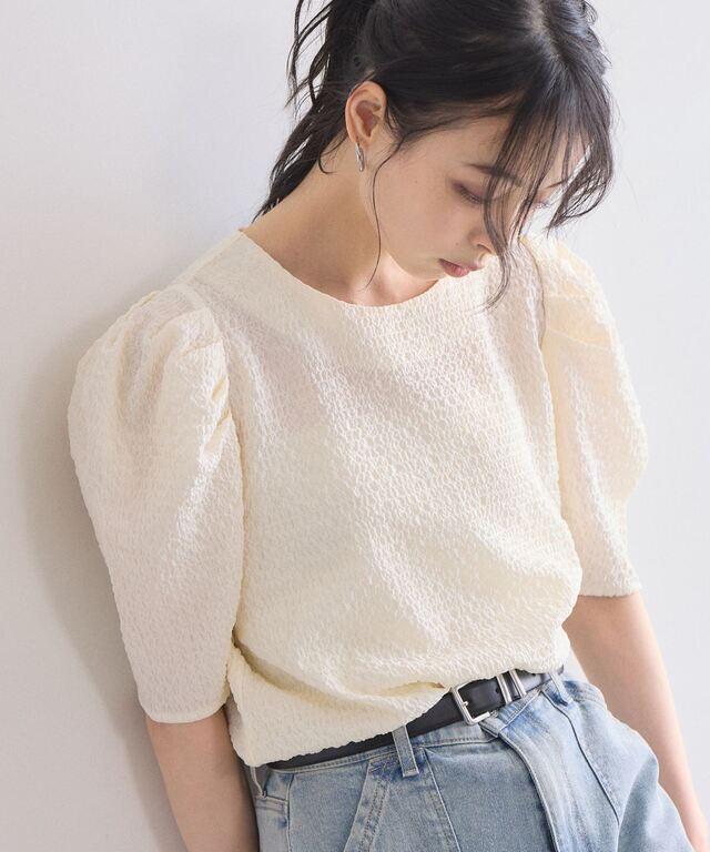 ビッグカラー付きカットソー