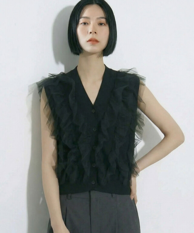 【リクエスト投票受付中！】チュールフリルニットベスト※リクエスト結果により商品化しない場合があります。