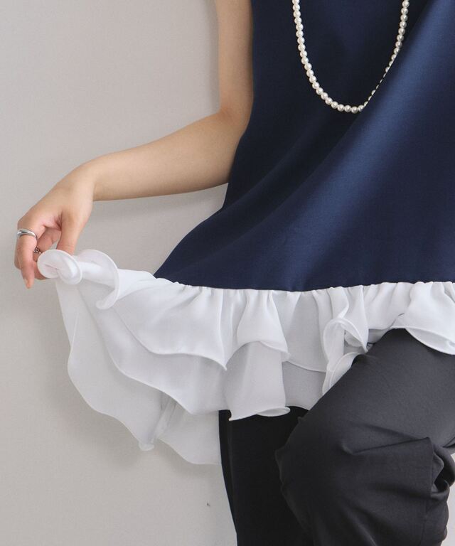 裾シフォンフリルドッキングトップス
