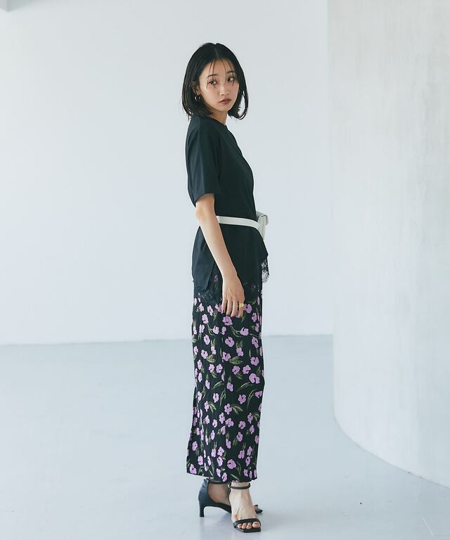 裾レース半袖Tシャツ