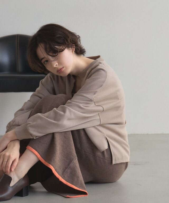 オフィシャルサイト限定】 キーネック裏毛スウェット