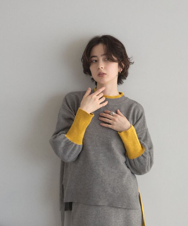 オフィシャルサイト限定】配色サイドスリットニット