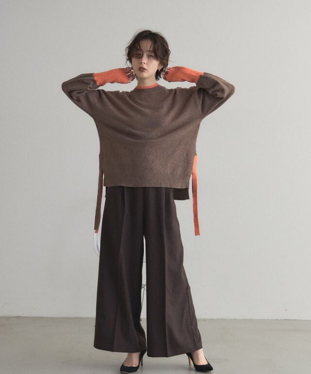 オフィシャルサイト限定】配色サイドスリットニット