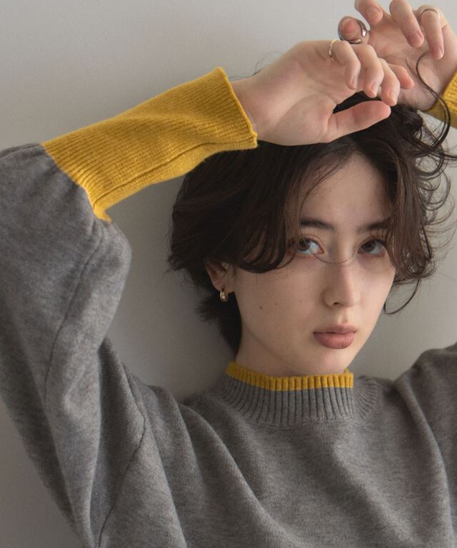 【オフィシャルサイト限定】配色サイドスリットニット