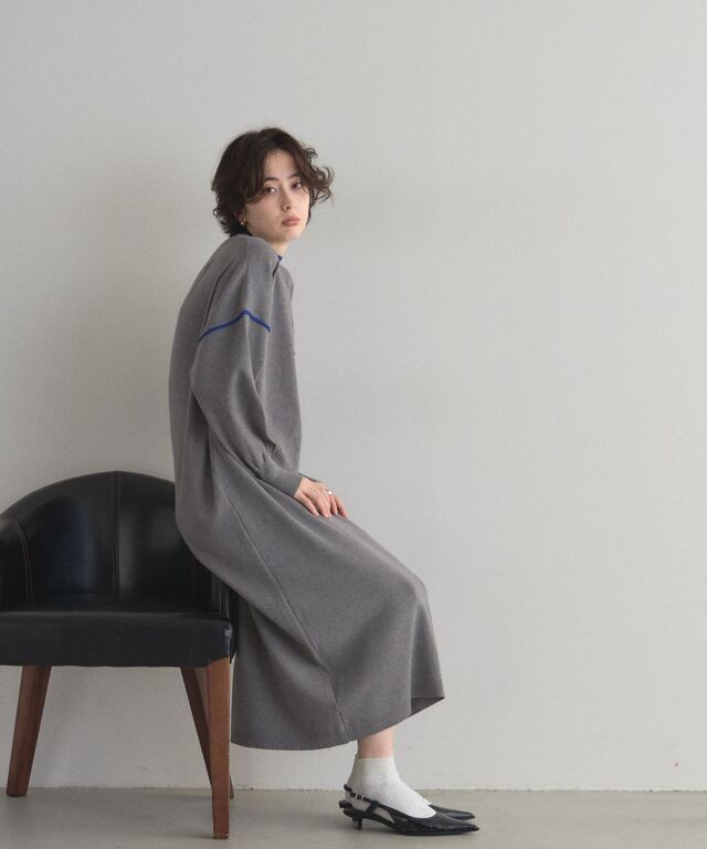 オフィシャルサイト限定】配色ニットワンピース