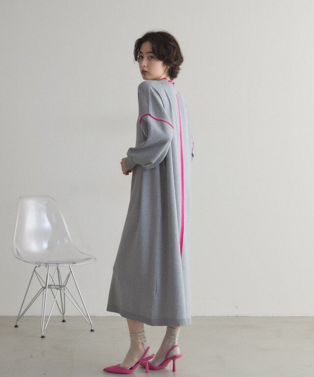 オフィシャルサイト限定】配色ニットワンピース
