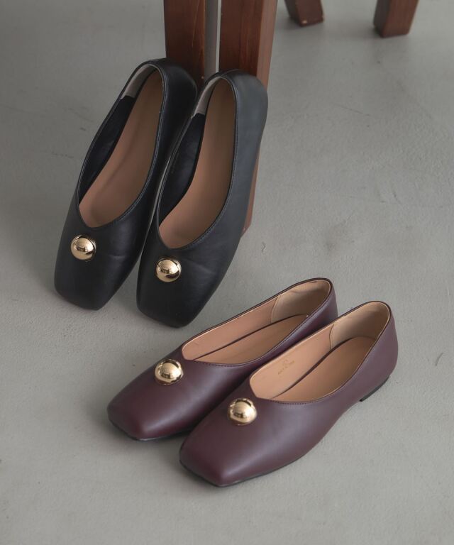 10月30日オフィシャルサイト限定少量再販！ゴールドアクセントフラットシューズ