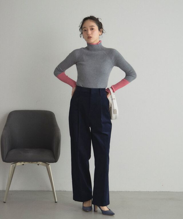 オフィシャルサイト限定】配色ハイネックプルオーバー