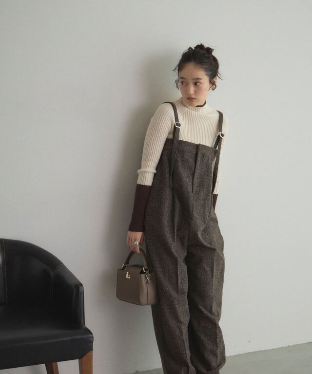 オフィシャルサイト限定】配色ハイネックプルオーバー