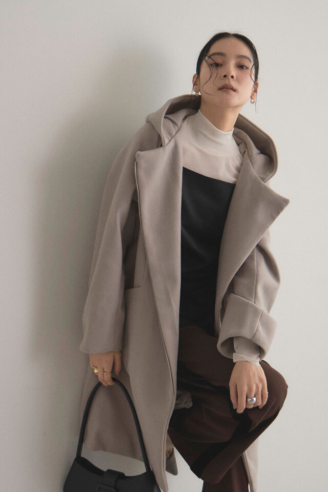 ケーブルニット