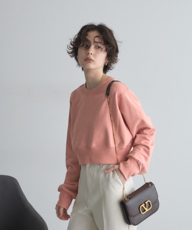 オフィシャルサイト限定】ショート丈カラースウェット