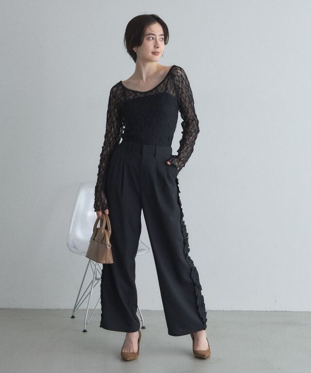 オフィシャルサイト限定】レースバレエネックカットソー