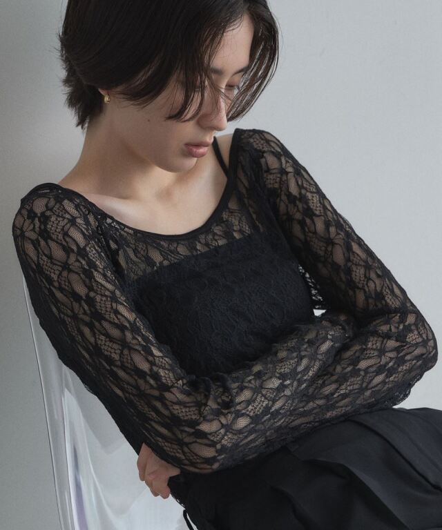 オフィシャルサイト限定】レースバレエネックカットソー