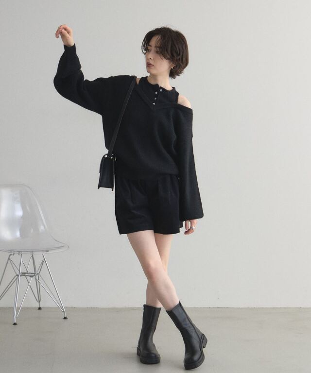 オフィシャルサイト限定】タンクレイヤード風ショルダーオープンニット