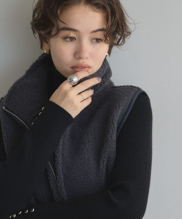 【美品】URBAN ATHLETE コレクション ウールボアジップアップベスト オフィシャルサイト限定】ボアジップベスト