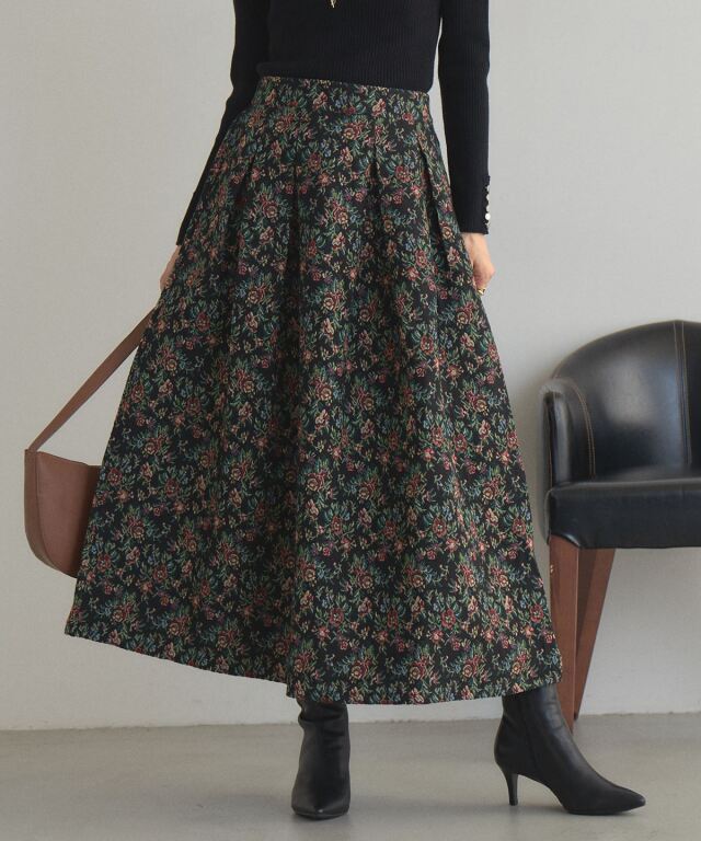 オフィシャルサイト限定】フラワージャガードタックフレアスカート